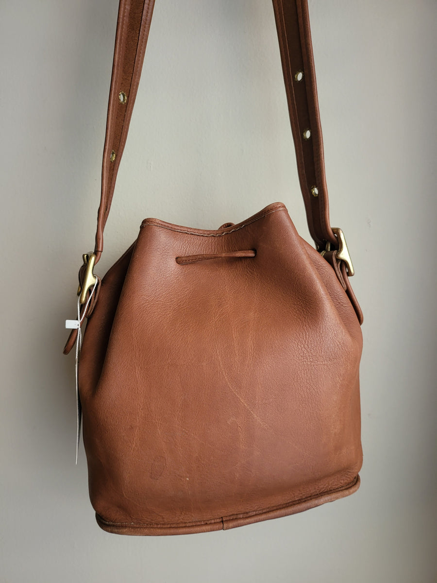 Vintage coach drawstring hot sale bucket bag