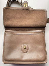 Load image into Gallery viewer, Willis - Taupe - Vintage Coach Satchel