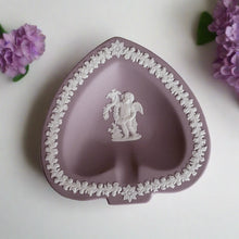 Load image into Gallery viewer, Lilac Spade Cupid Trinket Dish - Wedgwood Jasperware