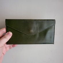 Load image into Gallery viewer, *Rare* Gucci Envelope Continental Wallet - 1970s
